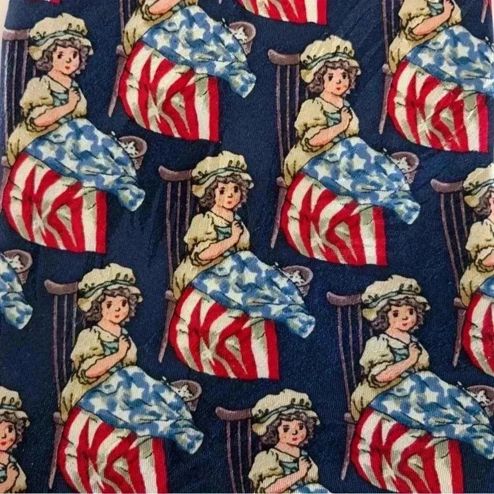 Museum Artifacts Betsy Ross Silk Tie - Picture 5 of 5